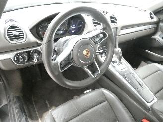 Porsche 718 Cayman CAYMAN picture 15