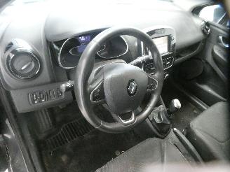 Renault Clio IV GRANDTOUR CO picture 18