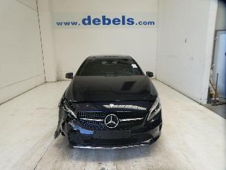damaged passenger cars Mercedes A-klasse  2017/4