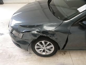 Skoda Octavia AMBITION picture 9