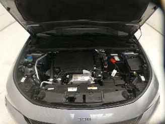 Peugeot 308 III picture 23