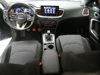Kia Ceed  picture 14