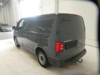 Volkswagen Transporter 2.0D picture 6