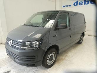 Volkswagen Transporter 2.0D picture 4