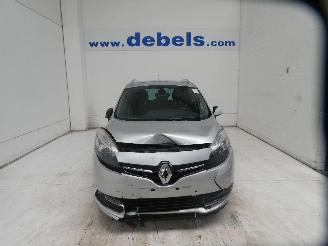 Vaurioauto  passenger cars Renault Scenic BOSE EDIT 2016/8