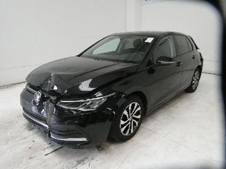 Volkswagen Golf ACTIVE picture 5