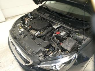 Peugeot 308 1.5D  II SW ACTIVE picture 25