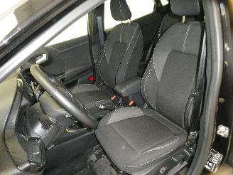 Ford Puma TITANIUM DESIGN picture 20