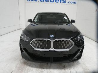 BMW iX2 EDRIVE 20 picture 2