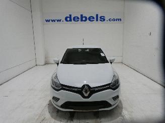 skadebil bedrijf Renault Clio ZEN ENERGY TCE 2019/3