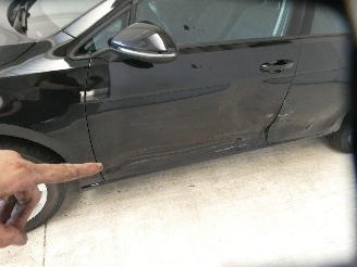 Volkswagen Golf COMFORTLINE picture 4