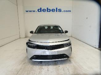 krockskadad bil auto Opel Astra 1.5D EDITION 2023/6