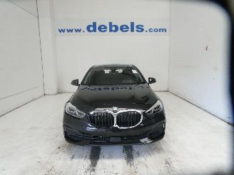 Voiture accidenté BMW 1-serie I 2023/8