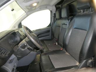 Peugeot Expert IV PRO picture 17