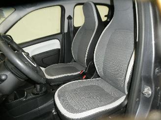 Renault Twingo III LIMITED picture 16