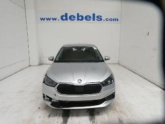 krockskadad bil auto Skoda Fabia AMBITION 2023/9