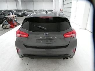 Ford Focus 1.5D ST-LINE X picture 9