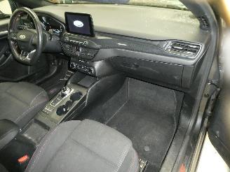 Ford Focus 1.5D ST-LINE X picture 15