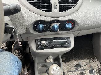 Renault Twingo NO PAPERS/PARTS ONLY picture 15