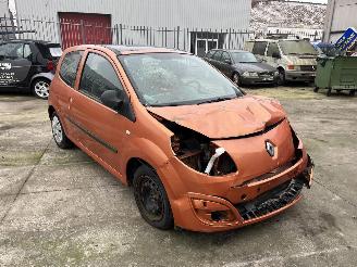 Schadeauto Renault Twingo NO PAPERS 2008/9