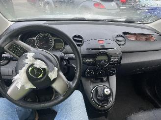 Mazda 2 1.4 B picture 22