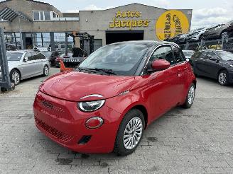 Vrakbiler auto Fiat 500E RED ONE 2022/7