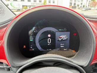 Fiat 500E RED ONE picture 23