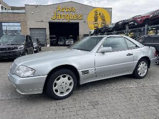 damaged passenger cars Mercedes SL V8 1989/8