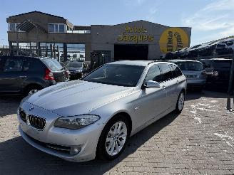 krockskadad bil auto BMW 5-serie PROBLEM ENGINE 2013/4