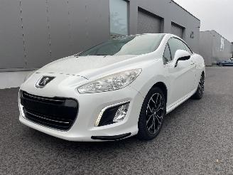 Peugeot 308 CABRIOLET picture 4