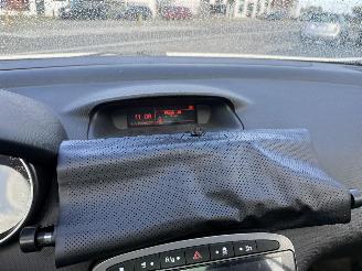 Peugeot 308 CABRIOLET picture 16