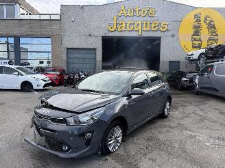 Vaurioauto  passenger cars Kia Rio 1.2 PURE 2022/8