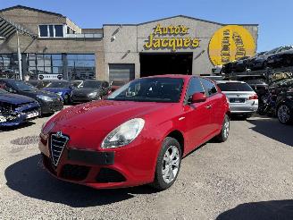 skadebil auto Alfa Romeo Giulietta 1.6 MTJD 2011/3