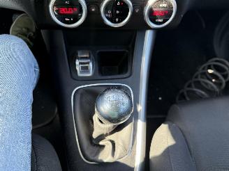 Alfa Romeo Giulietta 1.6 MTJD picture 25