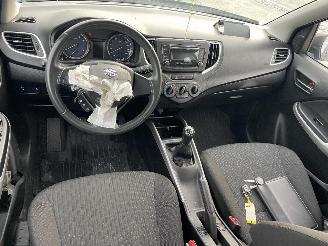 Suzuki Baleno 1.2 DUALJET CLUB picture 6