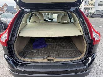 Volvo Xc-60 MOMENTUM picture 14