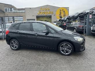 Vaurioauto  passenger cars BMW 2-serie ACTIVE TOURER 2018/11