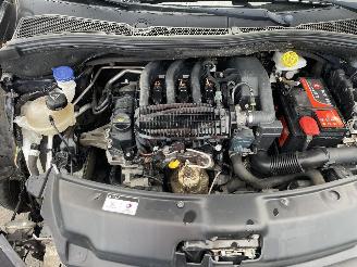 Peugeot 208 1.2I picture 7