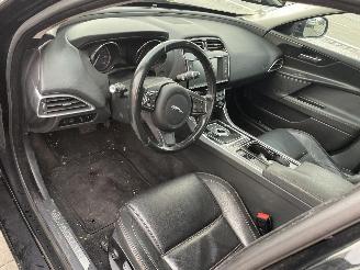 Jaguar XE ENGINE OUT picture 3