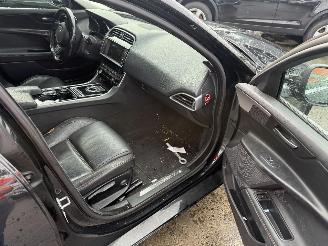 Jaguar XE ENGINE OUT picture 22