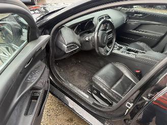 Jaguar XE ENGINE OUT picture 19