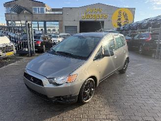  Mitsubishi Colt 1.1I 2011/5