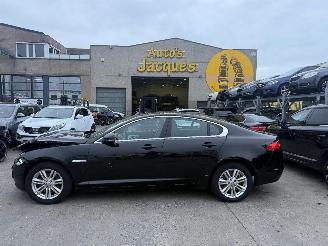 krockskadad bil auto Jaguar XF  2015/4