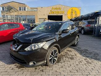 krockskadad bil auto Nissan Qashqai 1.6 DCI 2WD 2014/4