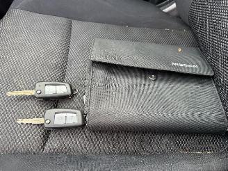 Nissan Qashqai 1.2I picture 22