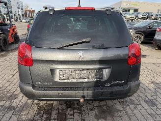 Peugeot 207 1.4I picture 9