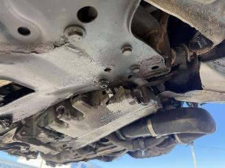 Skoda Yeti 2.0 TDI AMBITION picture 16