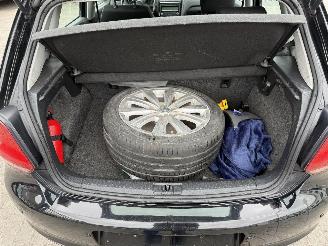 Volkswagen Polo ONLY 1 PART PAPERS picture 14