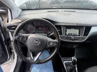 Opel Crossland 1.5 TD ECOTEC 2-SEAT picture 16