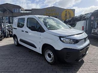  Citroën Berlingo 1.2I 2024/10